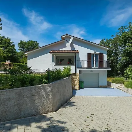 Rea Kapelica Tatil Evi *